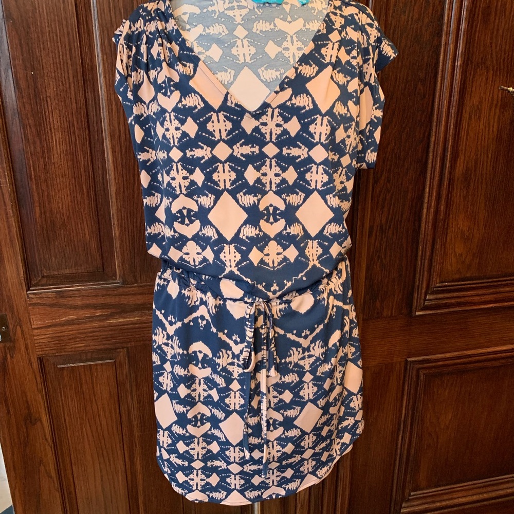 tory richard bloused printed v neck dress